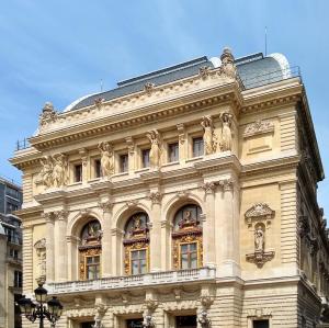 france/ile-de-france/paris/opera-comique