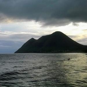 france/martinique/le-diamant/morne-larcher-femme-couchee