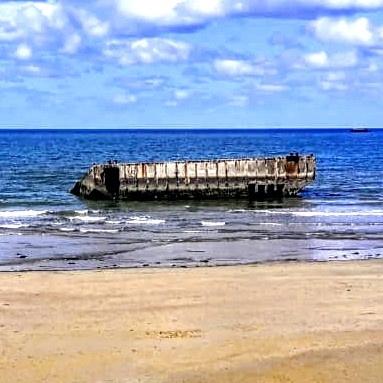 france/normandie/arromanches-les-bains/port-mulberry