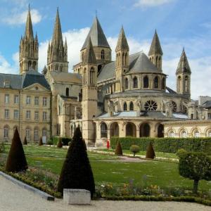 france/normandie/caen/abbaye-aux-hommes