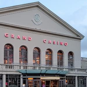 france/normandie/forges-les-eaux/grand-casino