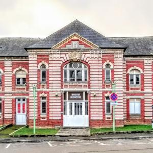 france/normandie/forges-les-eaux/theatre-municipal
