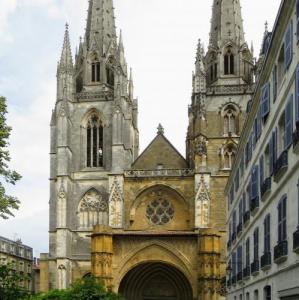 france/nouvelle-aquitaine/bayonne/cathedrale-sainte-marie