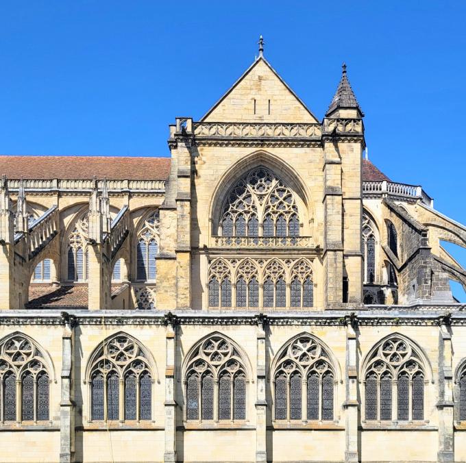 france/nouvelle-aquitaine/bayonne/cloitre