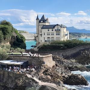 france/nouvelle-aquitaine/biarritz/villa-belza