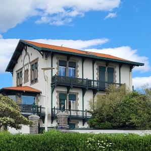 france/nouvelle-aquitaine/biarritz/villa-etcheferdia