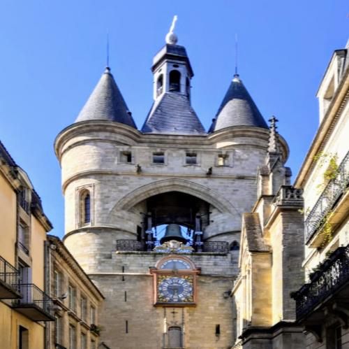 france/nouvelle-aquitaine/bordeaux/porte-de-la-grosse-cloche