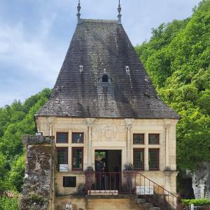 france/nouvelle-aquitaine/brantome/tour-saint-roch-pavillon-renaissance