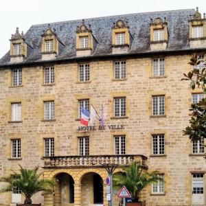 france/nouvelle-aquitaine/brive-la-gaillarde/mairie