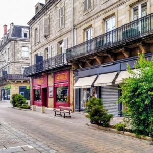 france/nouvelle-aquitaine/brive-la-gaillarde/rue-gambetta