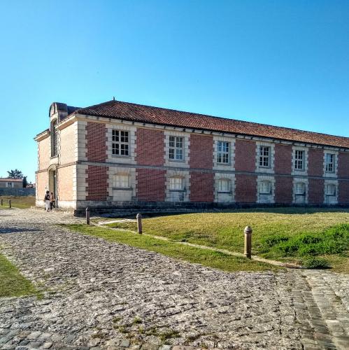 france/nouvelle-aquitaine/brouage/halle-aux-vivres