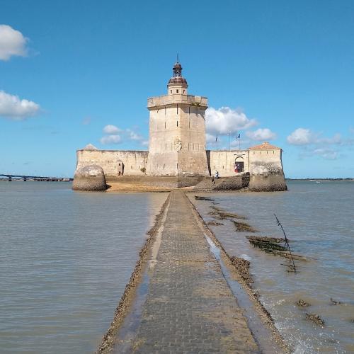 france/nouvelle-aquitaine/fort-louvois