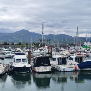 france/nouvelle-aquitaine/hendaye/port-de-plaisance