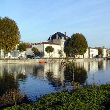 france/nouvelle-aquitaine/jarnac