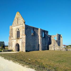 france/nouvelle-aquitaine/la-flotte/abbaye-des-chatelliers