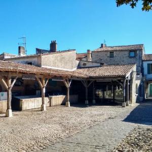 france/nouvelle-aquitaine/la-flotte/marche