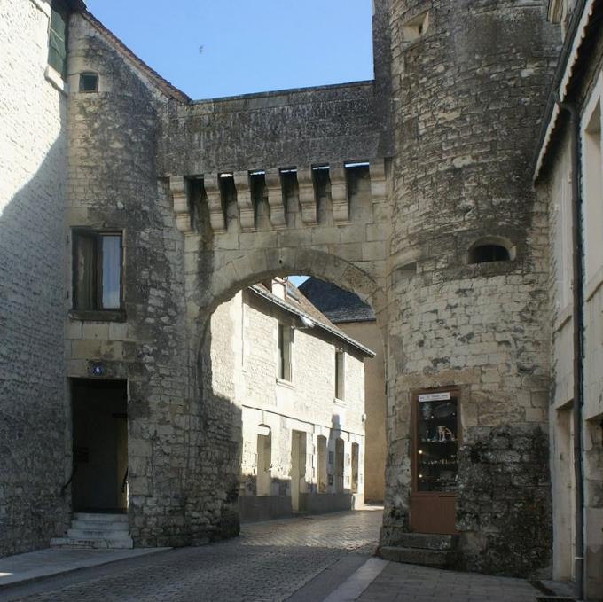 france/nouvelle-aquitaine/la-roche-posay