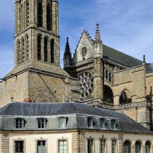france/nouvelle-aquitaine/limoges/cathedrale-saint-etienne