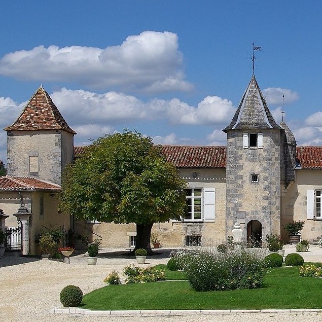france/nouvelle-aquitaine/logis-du-maine-giraud