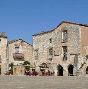 france/nouvelle-aquitaine/monpazier