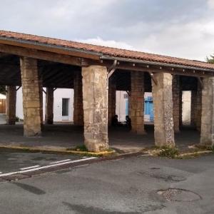 france/nouvelle-aquitaine/mornac-sur-seudre/halles