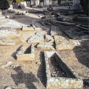 france/nouvelle-aquitaine/necropole-de-civaux