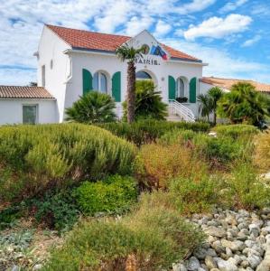 france/nouvelle-aquitaine/rivedoux-plage/mairie