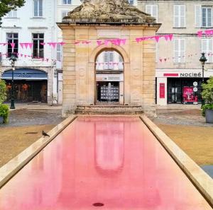 france/nouvelle-aquitaine/rochefort/place-colbert