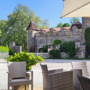 france/nouvelle-aquitaine/saint-jean-de-cole/chateau-de-la-marthonie
