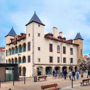 france/nouvelle-aquitaine/saint-jean-de-luz/maison-louis-xiv