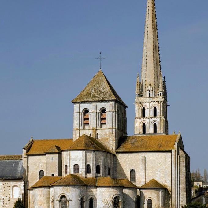 france/nouvelle-aquitaine/saint-savin