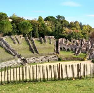 france/nouvelle-aquitaine/saintes/amphitheatre-gallo-romain