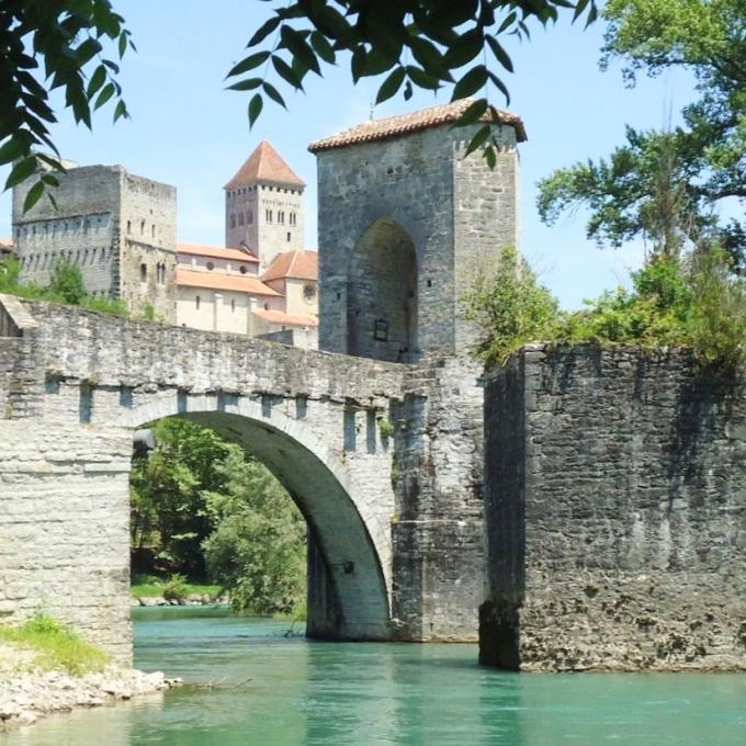 france/nouvelle-aquitaine/sauveterre-de-bearn