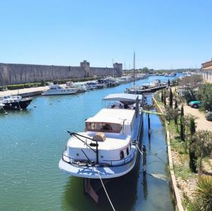 france/occitanie/aigues-mortes