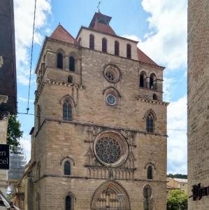 france/occitanie/cahors/cathedrale-saint-etienne