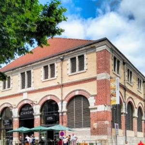 france/occitanie/cahors/halles