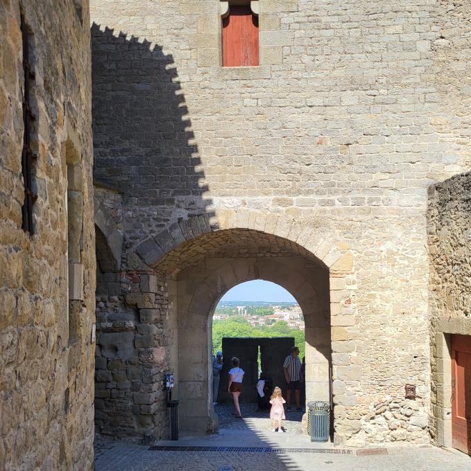 france/occitanie/carcassonne/porte-d-aude