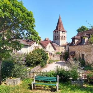 france/occitanie/carennac/jardin