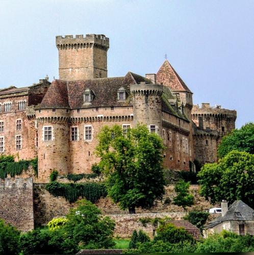 france/occitanie/castelnau-bretenoux