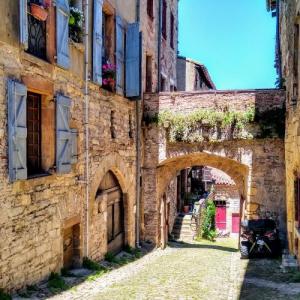 france/occitanie/cordes-sur-ciel/le-portanel