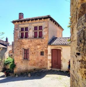 france/occitanie/cordes-sur-ciel/maison-gorsse