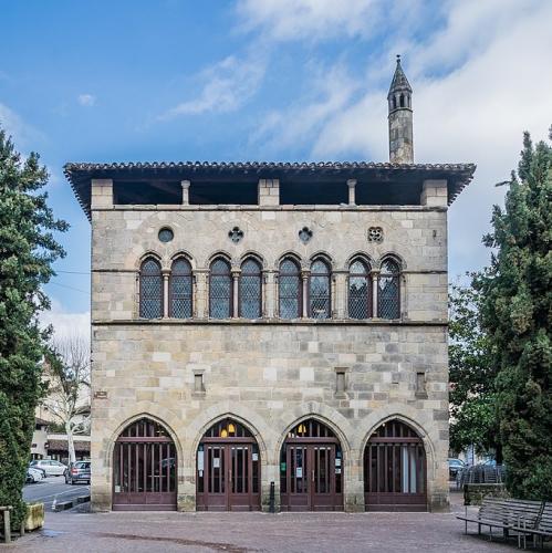 france/occitanie/figeac/hotel-de-la-monnaie