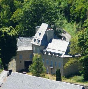 france/occitanie/laguiole/chateau-d-oustrac