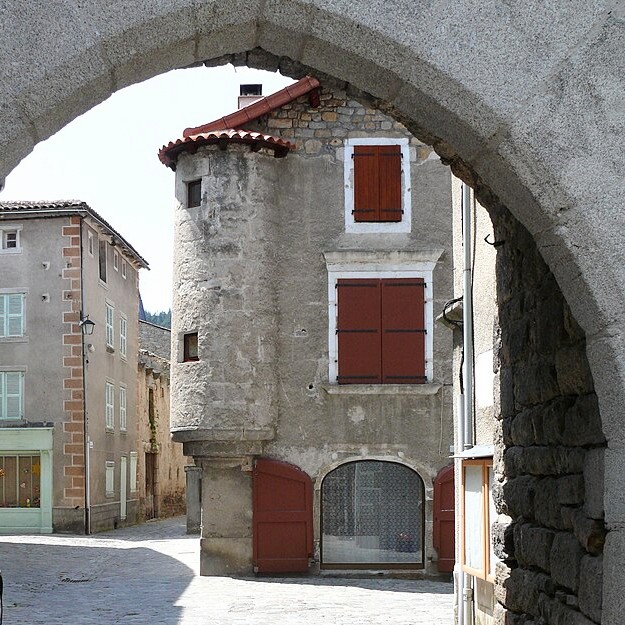 france/occitanie/le-malzieu-ville