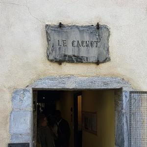 france/occitanie/lourdes/cachot