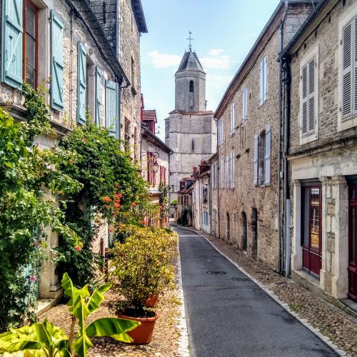 france/occitanie/martel/eglise-saint-maur