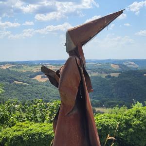 france/occitanie/mur-de-barrez