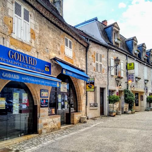 france/occitanie/rocamadour/rue-de-la-couronnerie