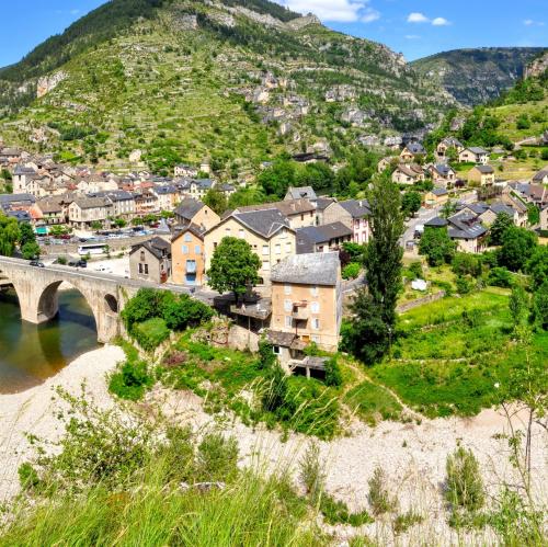 france/occitanie/sainte-enimie