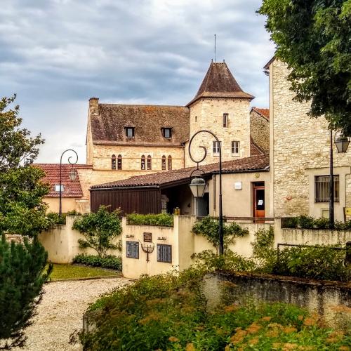 france/occitanie/souillac/bibliotheque